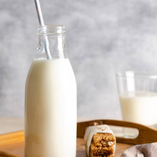 Sữa Bột Pha Sẵn Là Gì? Những Lợi Ích Của Sữa Bột Pha Sẵn